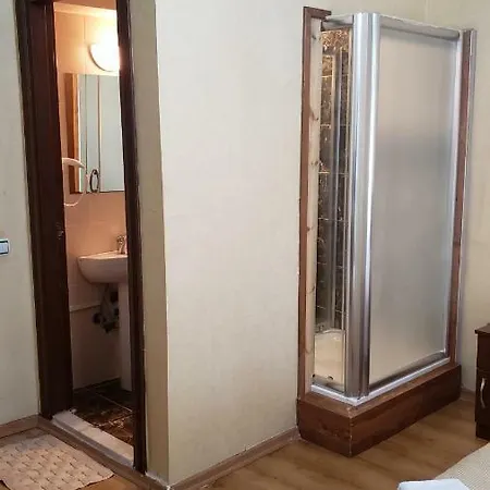 Irish Hotel Estambul