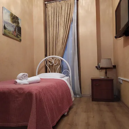 Irish 2* Istanbul